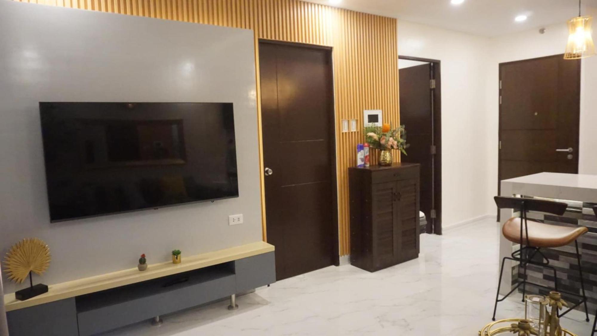 Deluxe Condo 2 Bedroom, 7Th Floor Room Bc In One Madison Tower 3, Megaworld Boulevard, Mandurriao Iloilo City, Philippines 외부 사진