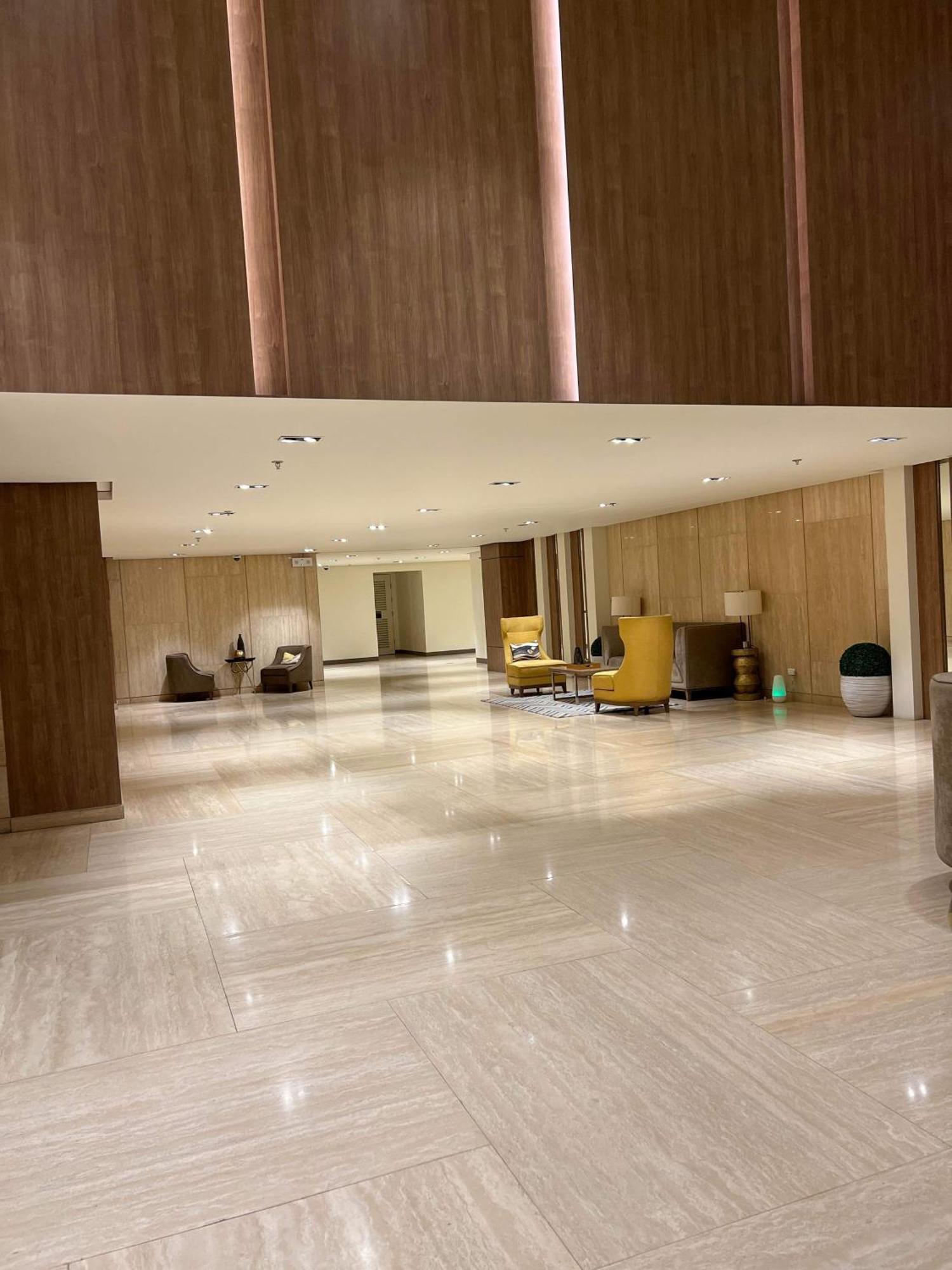 Deluxe Condo 2 Bedroom, 7Th Floor Room Bc In One Madison Tower 3, Megaworld Boulevard, Mandurriao Iloilo City, Philippines 외부 사진