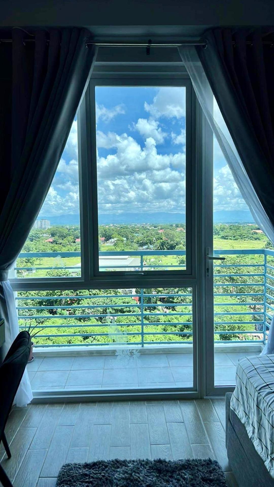 Deluxe Condo 2 Bedroom, 7Th Floor Room Bc In One Madison Tower 3, Megaworld Boulevard, Mandurriao Iloilo City, Philippines 외부 사진