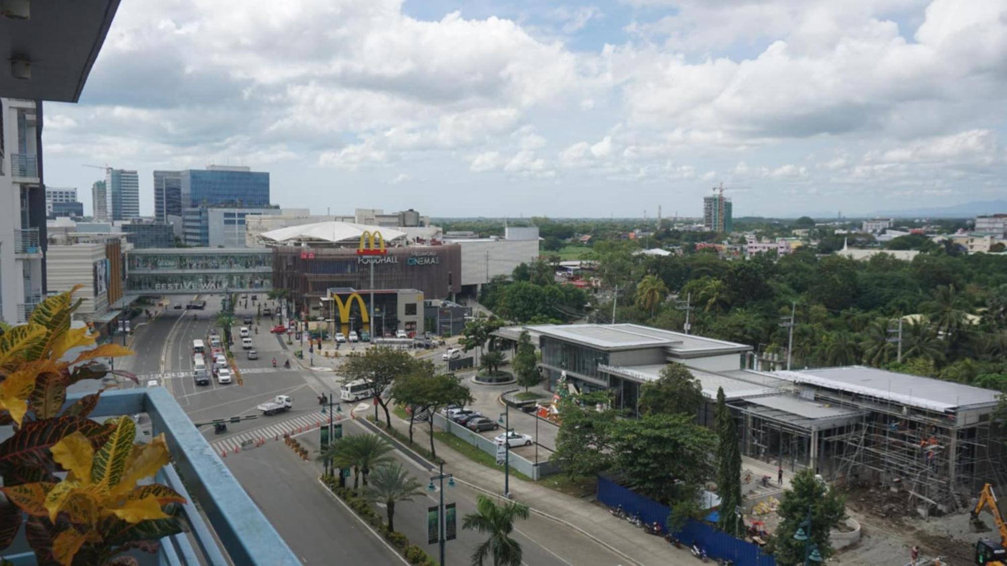 Deluxe Condo 2 Bedroom, 7Th Floor Room Bc In One Madison Tower 3, Megaworld Boulevard, Mandurriao Iloilo City, Philippines 외부 사진