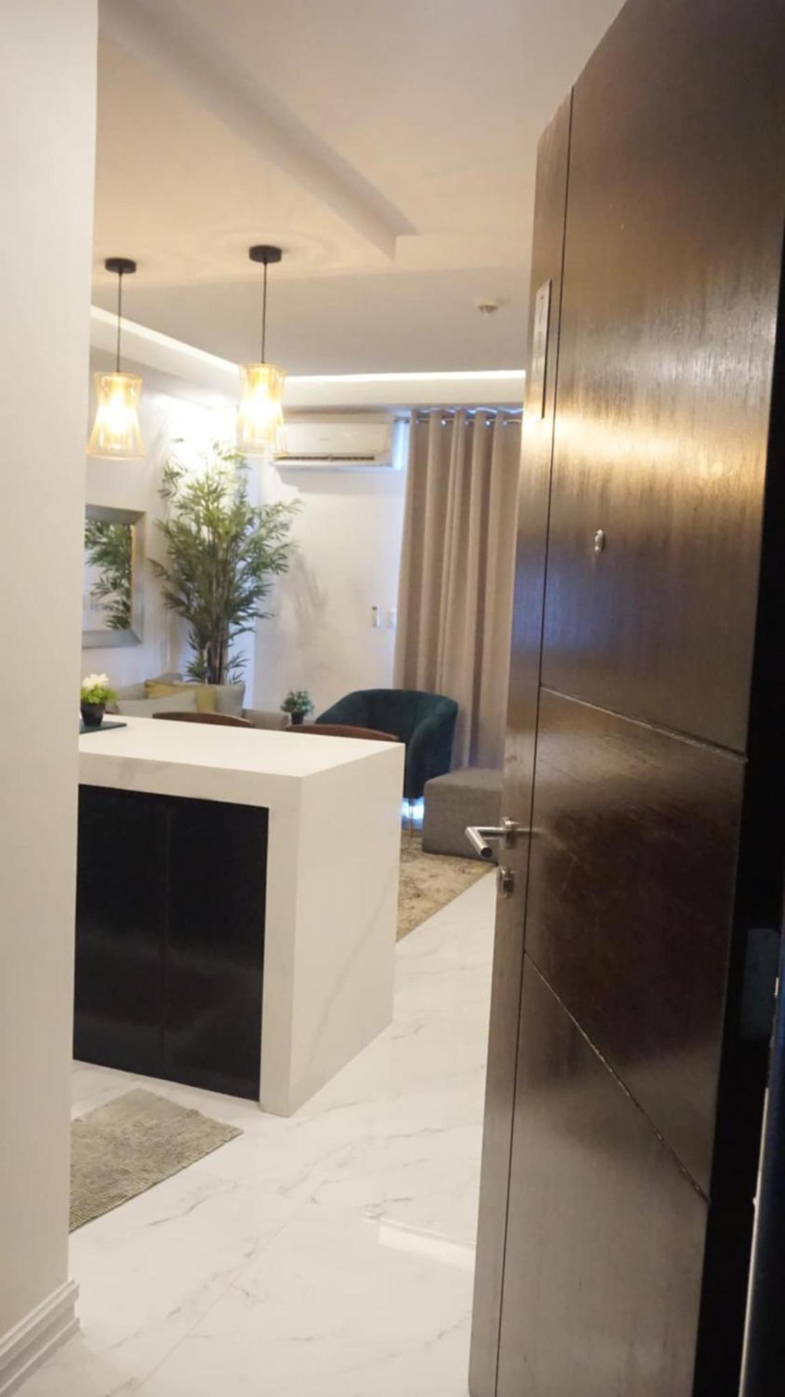 Deluxe Condo 2 Bedroom, 7Th Floor Room Bc In One Madison Tower 3, Megaworld Boulevard, Mandurriao Iloilo City, Philippines 외부 사진