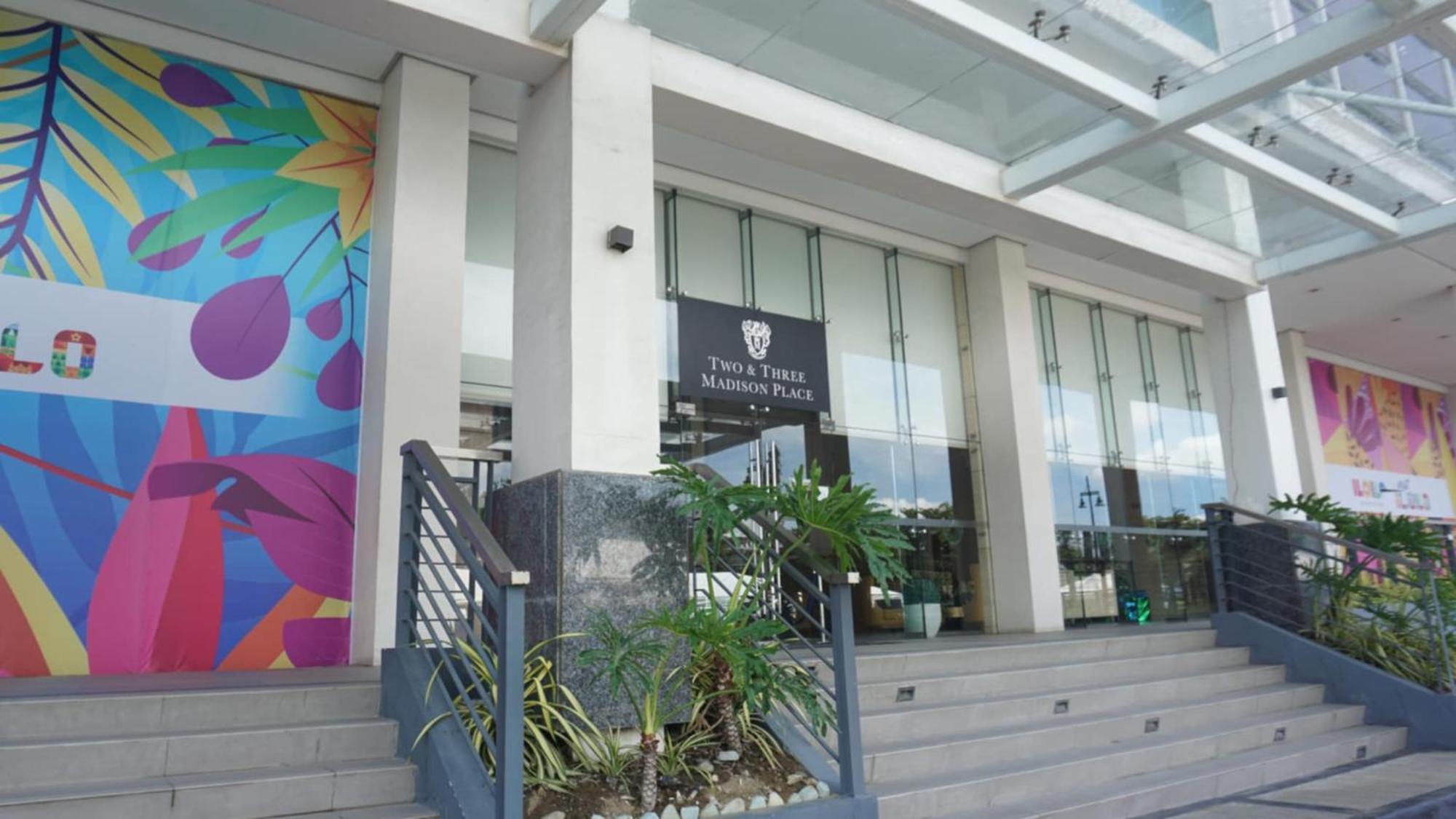 Deluxe Condo 2 Bedroom, 7Th Floor Room Bc In One Madison Tower 3, Megaworld Boulevard, Mandurriao Iloilo City, Philippines 외부 사진