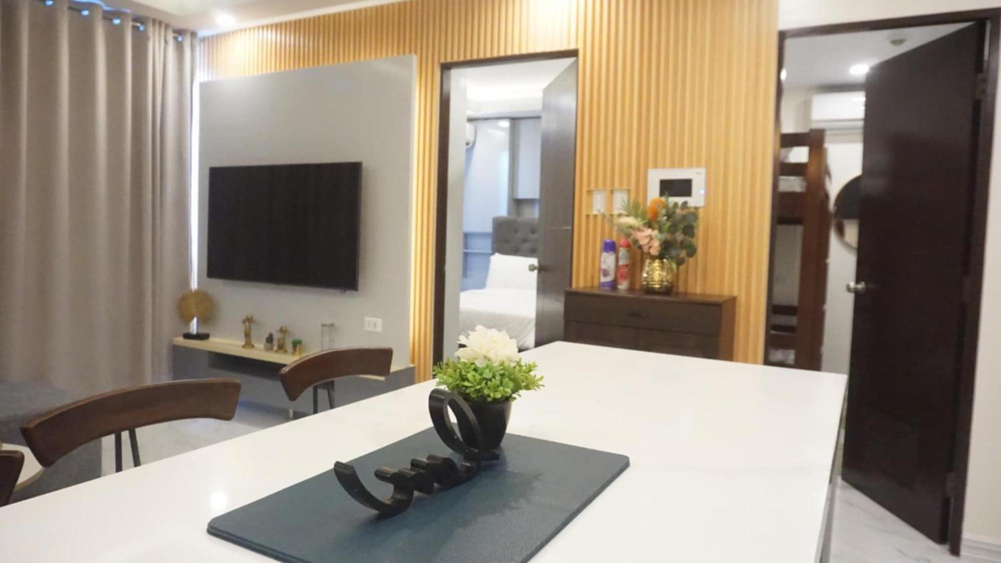 Deluxe Condo 2 Bedroom, 7Th Floor Room Bc In One Madison Tower 3, Megaworld Boulevard, Mandurriao Iloilo City, Philippines 외부 사진