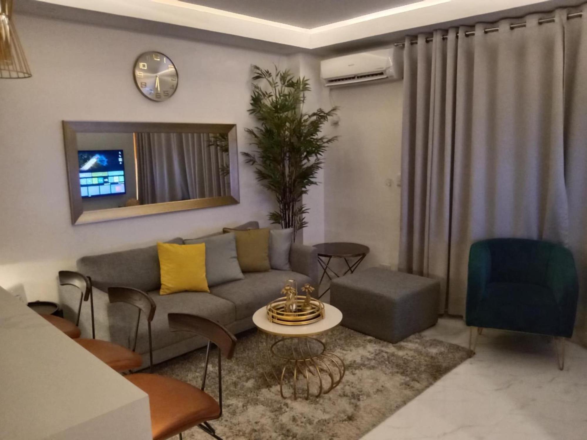 Deluxe Condo 2 Bedroom, 7Th Floor Room Bc In One Madison Tower 3, Megaworld Boulevard, Mandurriao Iloilo City, Philippines 외부 사진